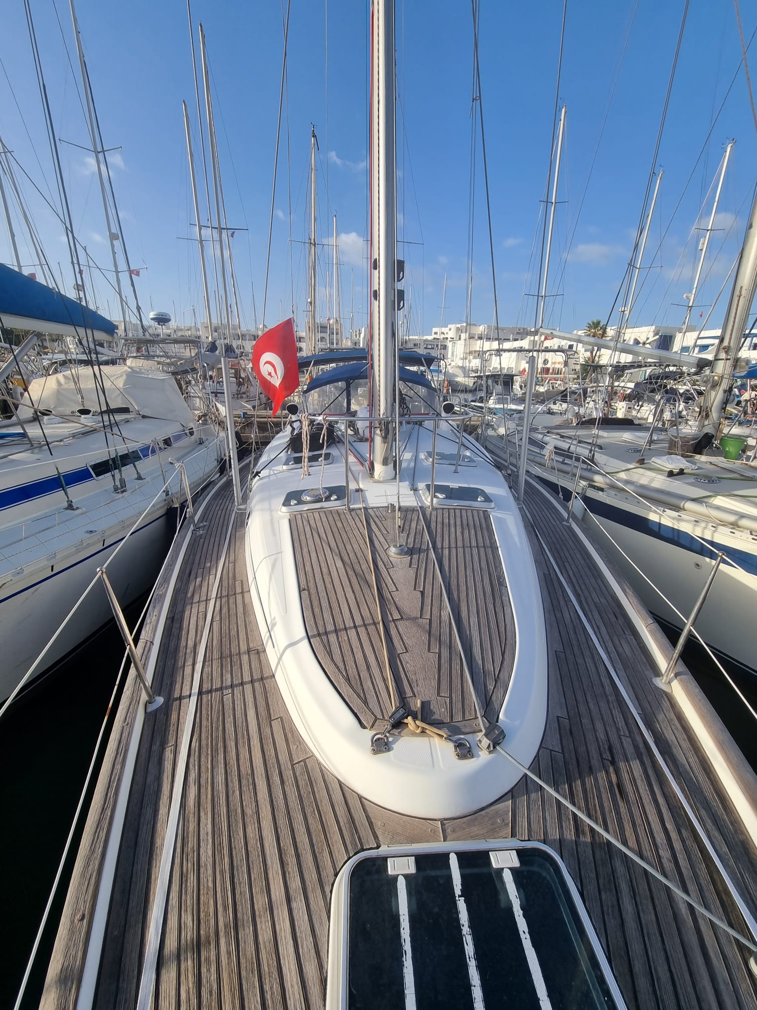 slider 1 Beneteau Oceanis 461